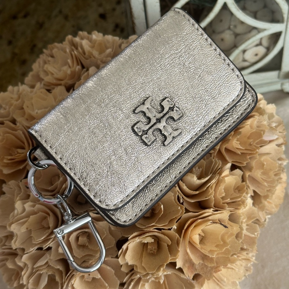 New Tory burch THEA METALLIC FLAP CARD CASE WHITE GOLD - Picture 6 of 8
